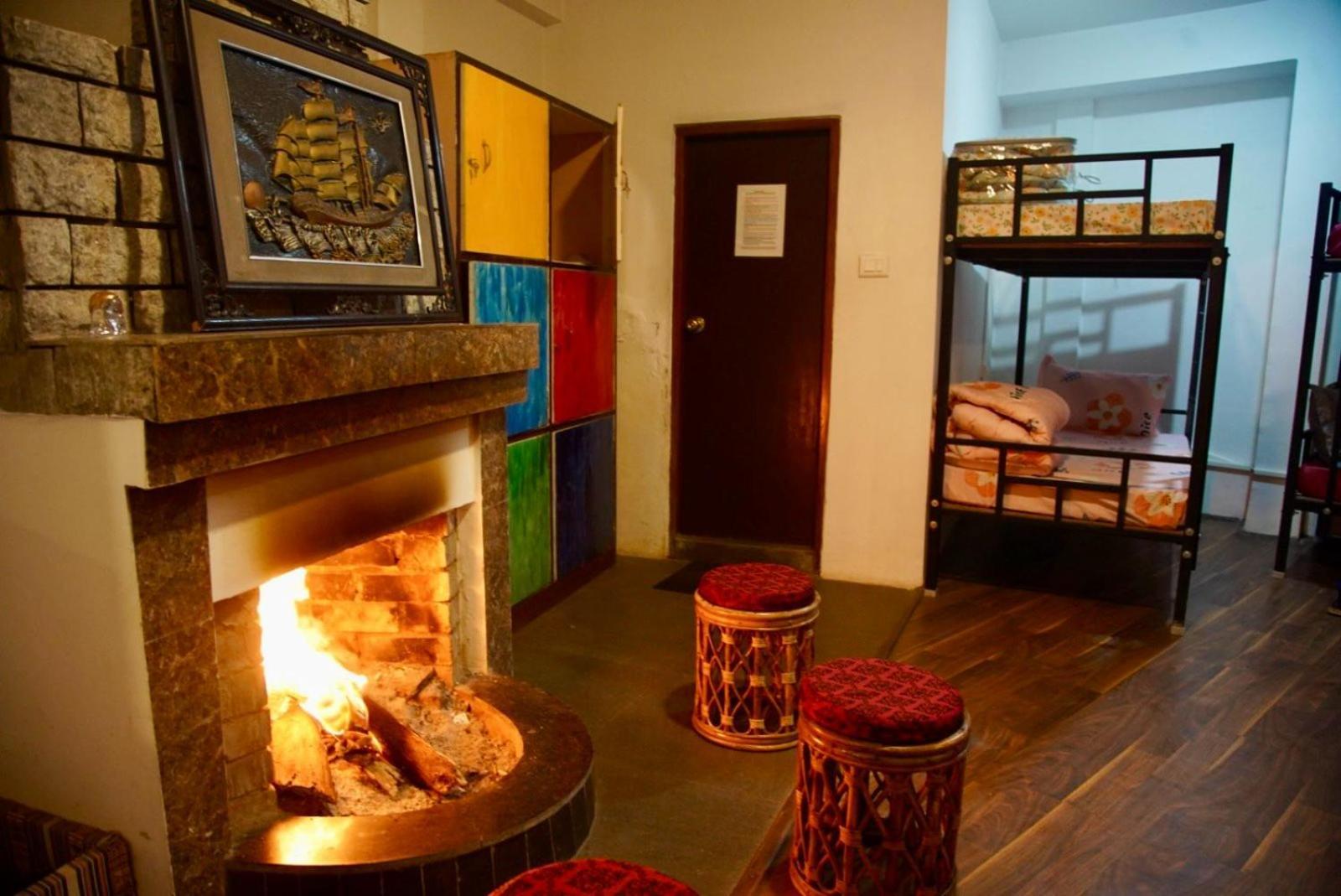 Backpackers Den Pansiyon Gangtok Dış mekan fotoğraf