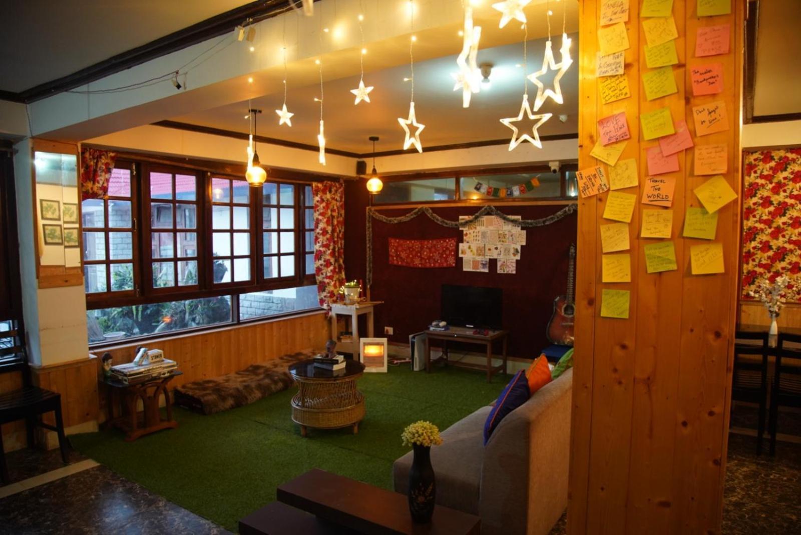 Backpackers Den Pansiyon Gangtok Dış mekan fotoğraf